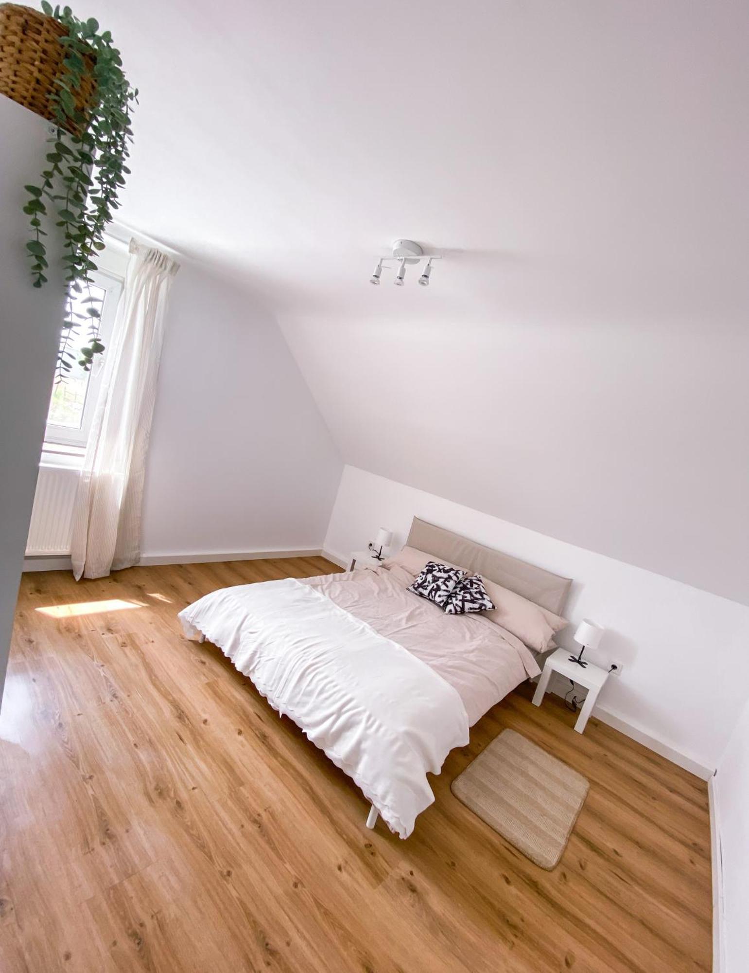 Ferienwohnung Eifelglueck Kruchten Екстериор снимка